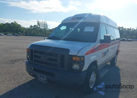 2014 Ford E-250 Commercial z USA, uszkodzony, nr VIN 1FTNE2EW9EDB19424